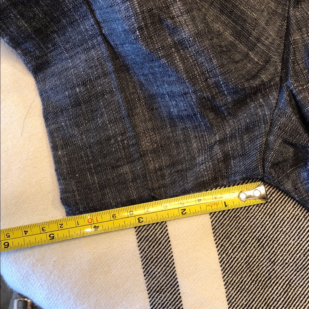 White House Black Market Gray Textured Linen-Blend Bermuda Shorts - Picture 11 of 13